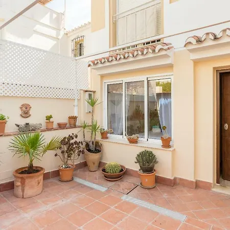 Apartamento Cozy Loft Near The