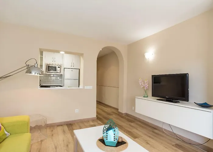 Apartment Cozy Loft Near The